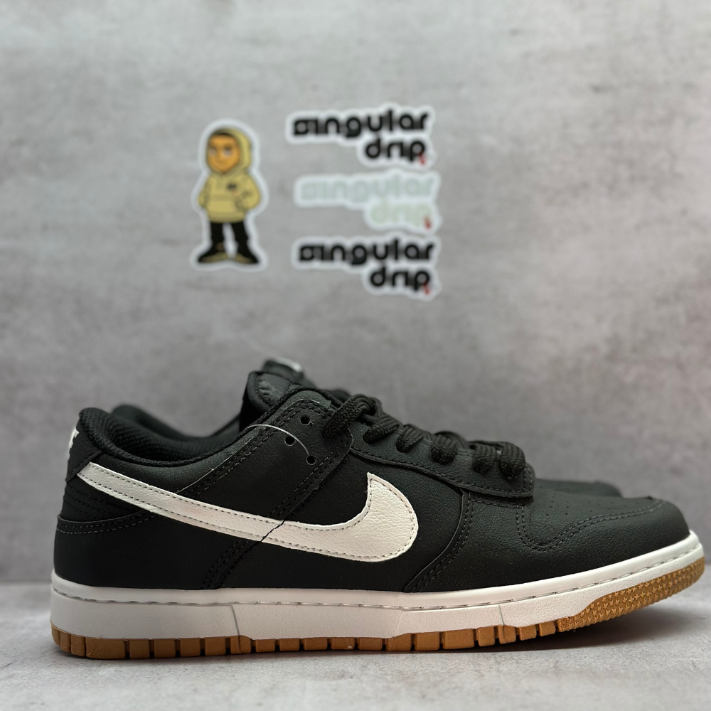 NIKE DUNK LOW SB BLACK GUM - Image 5