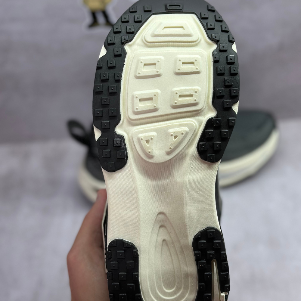 NIKE ZOOM X GRIS - Image 4