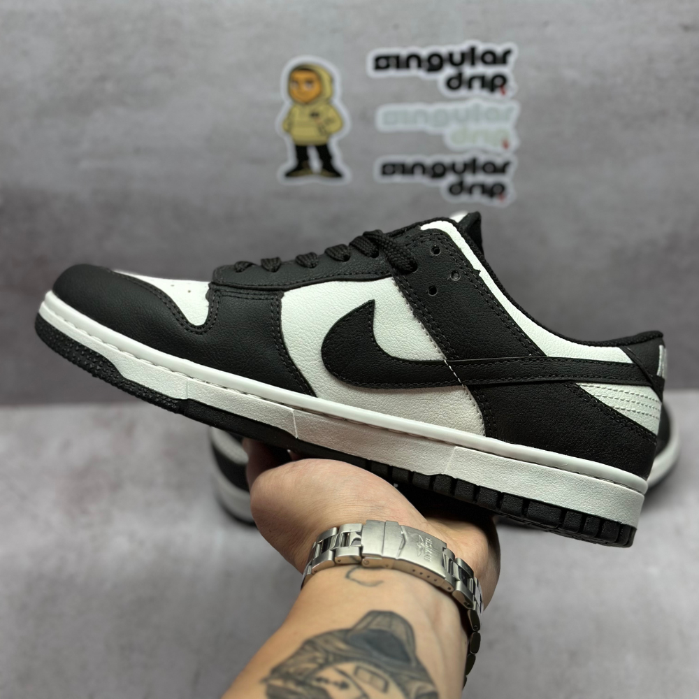 NIKE DUNK LOW PANDA - Image 4