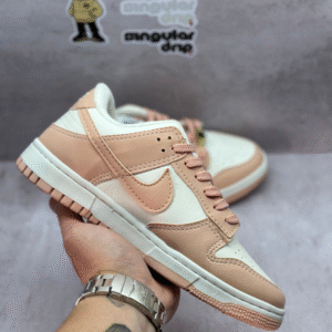 NIKE DUNK LOW ROSAS
